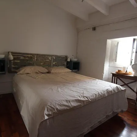 Piso En La Cuitat Vella Cerca De Jardines Real Appartamento